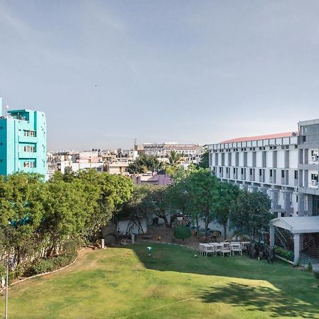 Palette Resorts - Hotel Sanhok Bangalore Ngoại thất bức ảnh